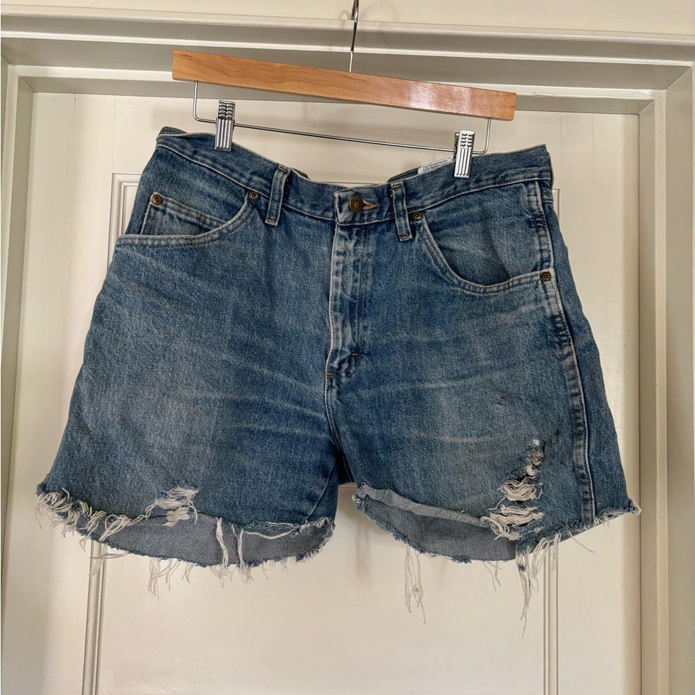 vintage wrangler denim shorts 34x29